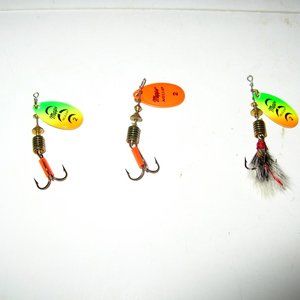 Lot of 3 Assorted MEPPS Size #2 AGLIA SPINNERS ~ 2 Rainbow &1 Orange "NEW" X